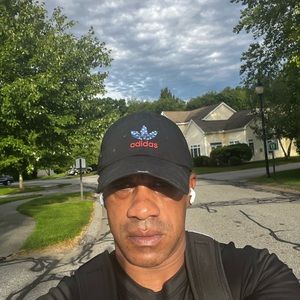 Meet your Posher, Karl